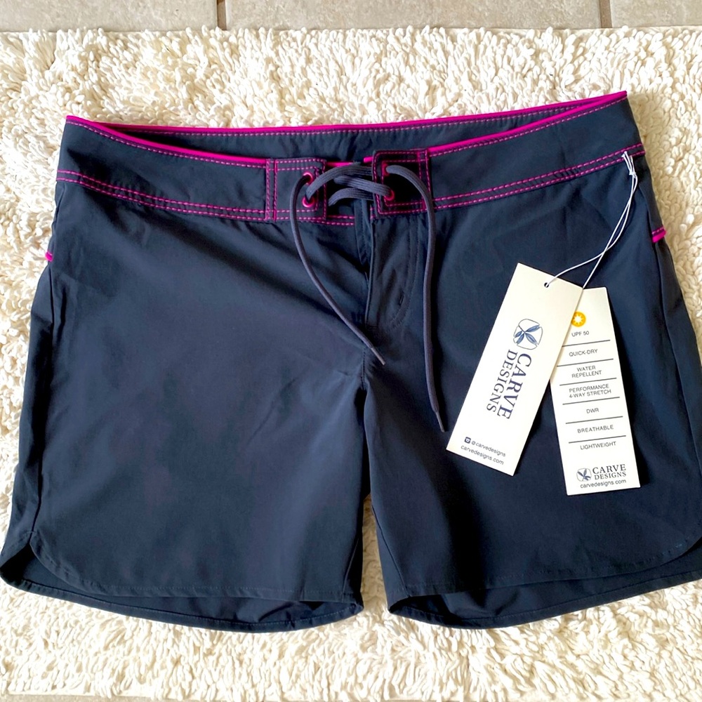 NWT Carve boardshorts women size 8
